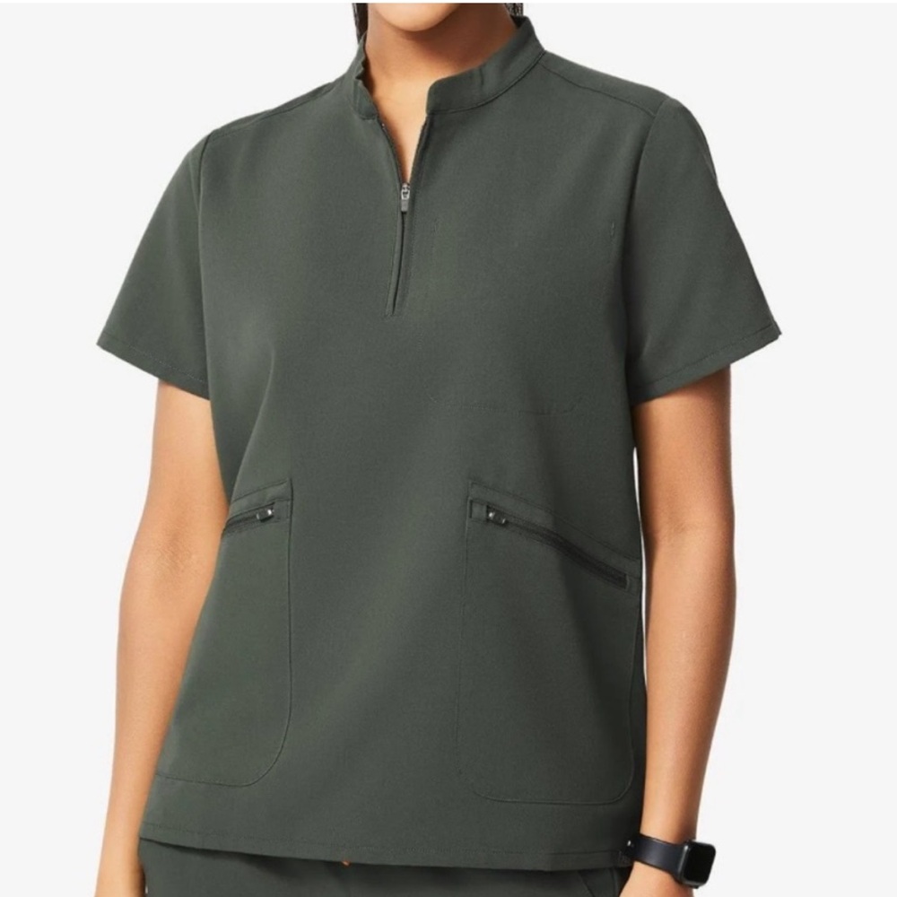 NWT Navy FIGS Nata Zip Henley Top | XS